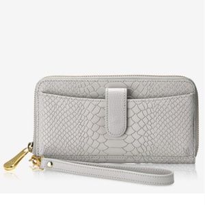 Gigi New York City Phone Case Leather Wristlet Gray NWOT